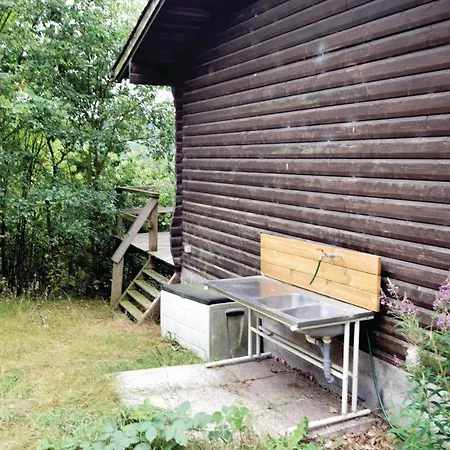 Three-bedroom In Ejstrupholm