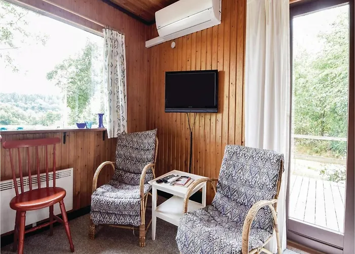 Three-bedroom In Ejstrupholm بيت للعطل